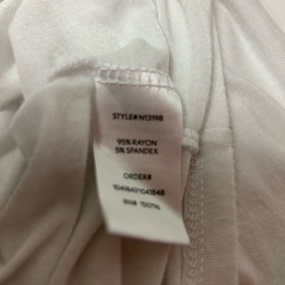 Charlotte Russe white top Sz M - Picture 7 of 8